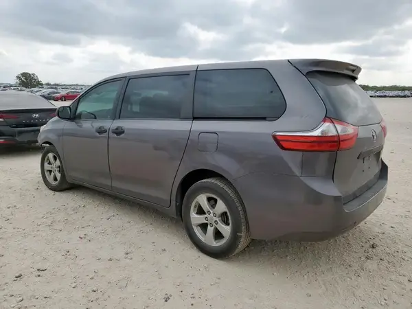 5TDZZ3DC1HS891038 2017 TOYOTA SIENNA - Image 2