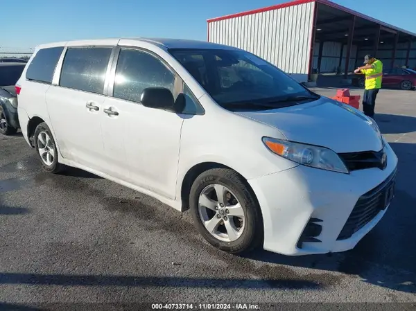 5TDZZ3DC1LS056971 2020 TOYOTA SIENNA - Image 1