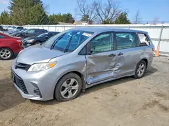5TDZZ3DC2JS963189 2018 TOYOTA SIENNA