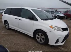 5TDZZ3DC2KS988501 2019 TOYOTA SIENNA