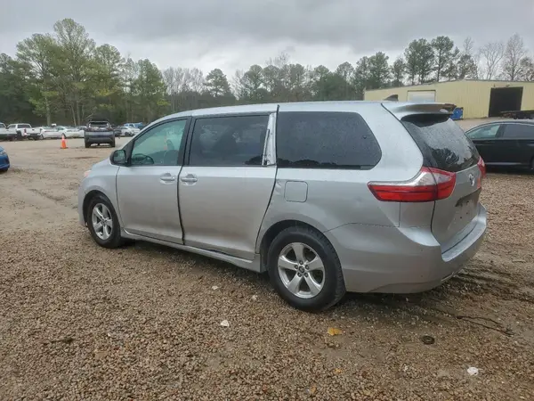 5TDZZ3DC2LS030234 2020 TOYOTA SIENNA - Image 2