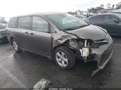 5TDZZ3DC2LS053402 2020 TOYOTA SIENNA