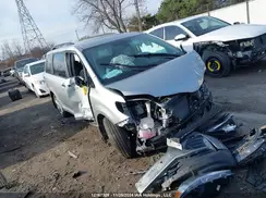 5TDZZ3DC2LS076078 2020 TOYOTA SIENNA