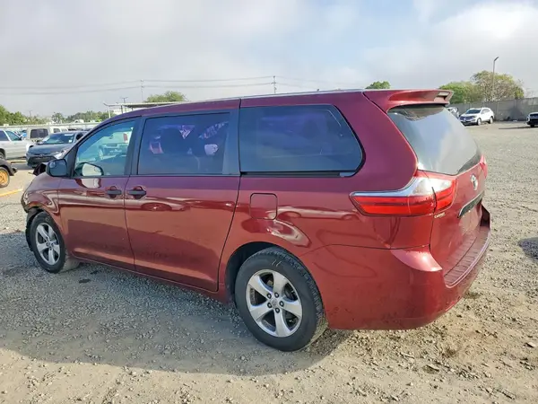 5TDZZ3DC3HS789496 2017 TOYOTA SIENNA - Image 2