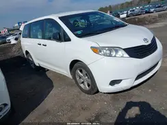 5TDZZ3DC3HS876816 2017 TOYOTA SIENNA