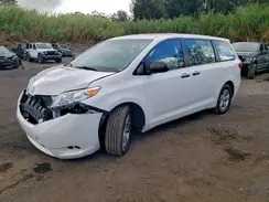 5TDZZ3DC3HS890098 2017 TOYOTA SIENNA