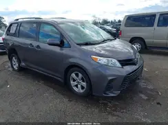 5TDZZ3DC3KS988944 2019 TOYOTA SIENNA