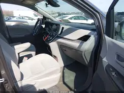 5TDZZ3DC3KS996803 2019 TOYOTA SIENNA