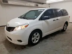 5TDZZ3DC4HS860785 2017 TOYOTA SIENNA