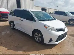 5TDZZ3DC4JS903804 2018 TOYOTA SIENNA