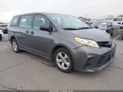5TDZZ3DC4JS922420 2018 TOYOTA SIENNA