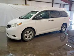 5TDZZ3DC5HS829111 2017 TOYOTA SIENNA