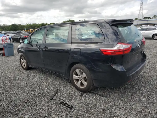 5TDZZ3DC5JS928730 2018 TOYOTA SIENNA - Image 2