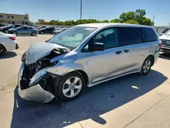 5TDZZ3DC5KS976651 2019 TOYOTA SIENNA