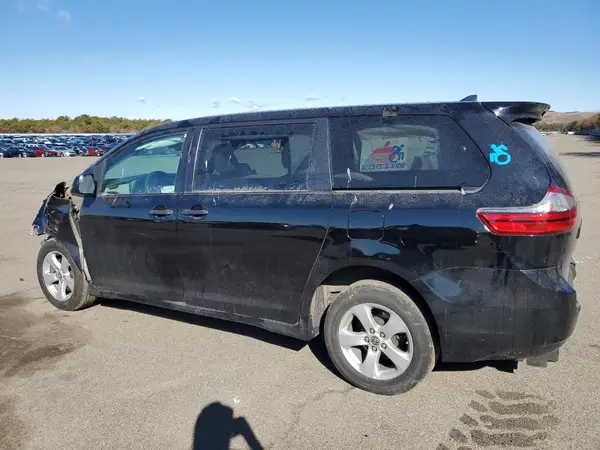 5TDZZ3DC5LS085826 2020 TOYOTA SIENNA - Image 2