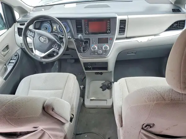 5TDZZ3DC5LS086605 2020 TOYOTA SIENNA - Image 8