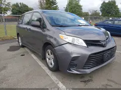 5TDZZ3DC6JS916540 2018 TOYOTA SIENNA