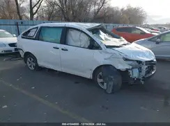 5TDZZ3DC6JS957301 2018 TOYOTA SIENNA