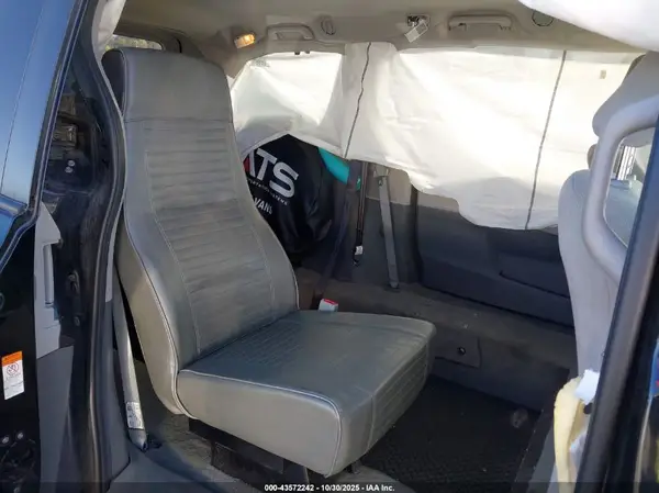 5TDZZ3DC6LS026719 2020 TOYOTA SIENNA - Image 8