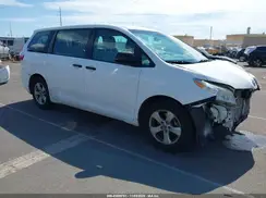 5TDZZ3DC7HS893960 2017 TOYOTA SIENNA