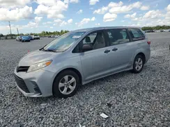 5TDZZ3DC7JS949711 2018 TOYOTA SIENNA