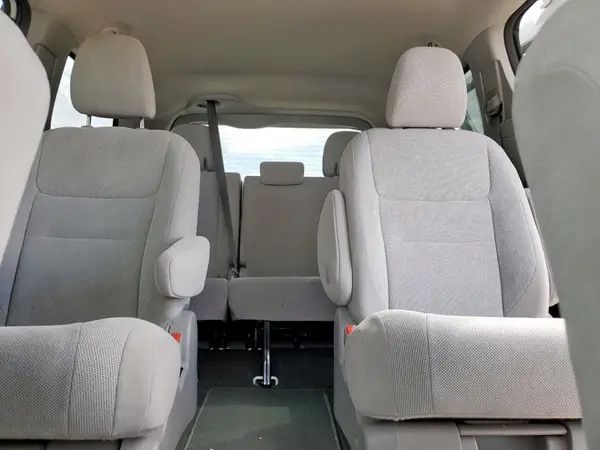 5TDZZ3DC7LS073709 2020 TOYOTA SIENNA - Image 8