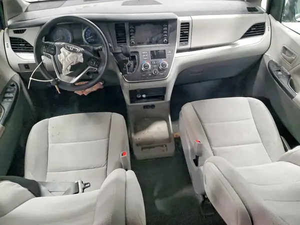 5TDZZ3DC7LS078280 2020 TOYOTA SIENNA - Image 8