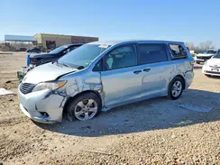 5TDZZ3DC8HS776792 2017 TOYOTA SIENNA