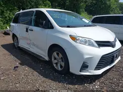 5TDZZ3DC8KS003117 2019 TOYOTA SIENNA