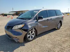 5TDZZ3DC9HS778289 2017 TOYOTA SIENNA