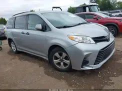 5TDZZ3DC9KS997745 2019 TOYOTA SIENNA