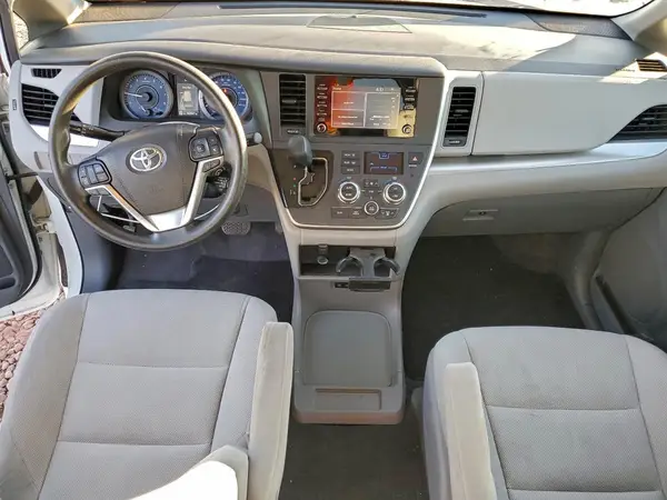 5TDZZ3DC9LS064400 2020 TOYOTA SIENNA - Image 8