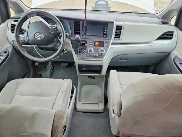 5TDZZ3DC9LS065384 2020 TOYOTA SIENNA - Image 8