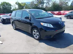 5TDZZ3DCXHS873511 2017 TOYOTA SIENNA