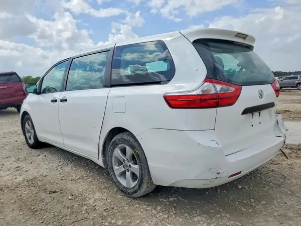 5TDZZ3DCXHS886937 2017 TOYOTA SIENNA - Image 2