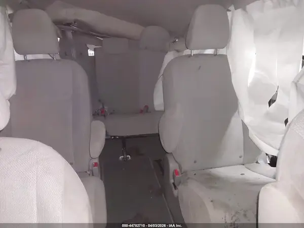 5TDZZ3DCXLS074076 2020 TOYOTA SIENNA - Image 8