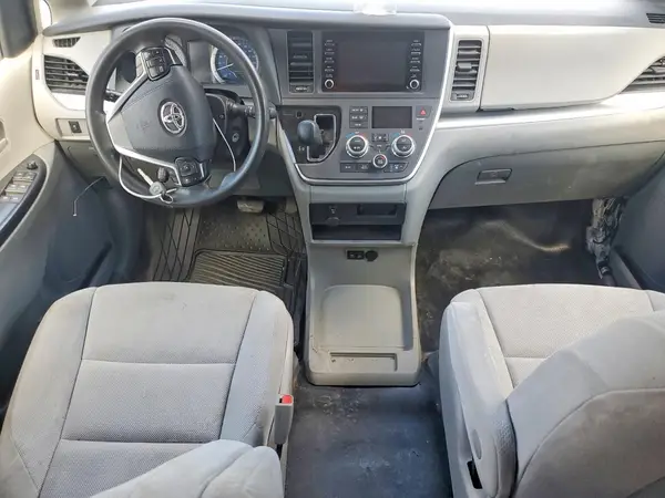 5TDZZ3DCXLS084803 2020 TOYOTA SIENNA - Image 8