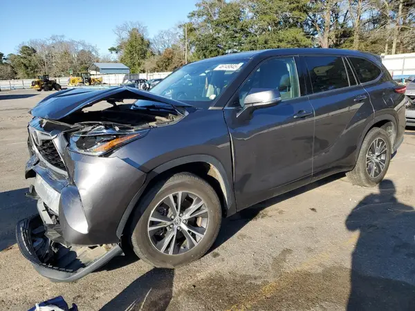 5TDZZRAH0MS038093 2021 TOYOTA HIGHLANDER - Image 1