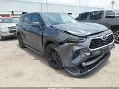 5TDZZRAH0NS140205 2022 TOYOTA HIGHLANDER