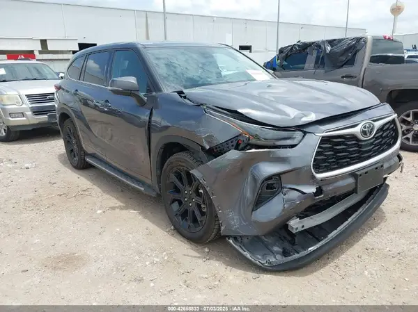 5TDZZRAH0NS140205 2022 TOYOTA HIGHLANDER - Image 1