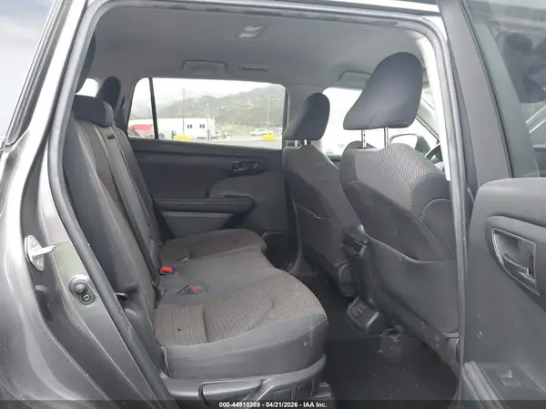 5TDZZRAH0NS542239 2022 TOYOTA HIGHLANDER - Image 8