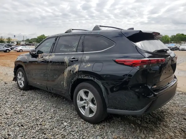 5TDZZRAH0NS544783 2022 TOYOTA HIGHLANDER - Image 2