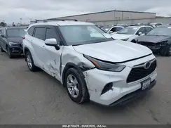 5TDZZRAH0NS553211 2022 TOYOTA HIGHLANDER