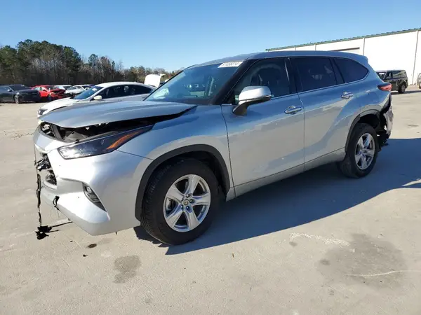 5TDZZRAH0NS556593 2022 TOYOTA HIGHLANDER - Image 1
