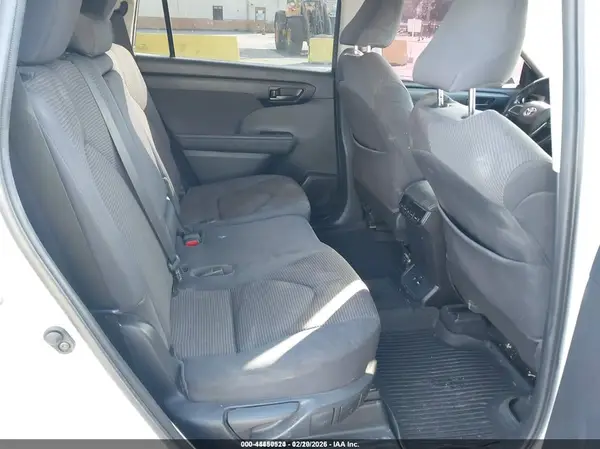 5TDZZRAH1LS510607 2020 TOYOTA HIGHLANDER - Image 8