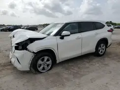 5TDZZRAH1MS032934 2021 TOYOTA HIGHLANDER