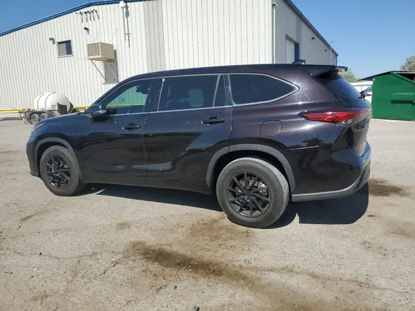 5TDZZRAH1MS051838 2021 TOYOTA HIGHLANDER - Image 2