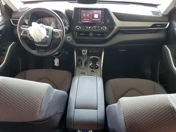 5TDZZRAH1MS080448 2021 TOYOTA HIGHLANDER - Image 8