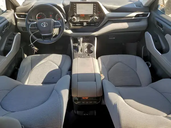5TDZZRAH1MS088503 2021 TOYOTA HIGHLANDER - Image 8