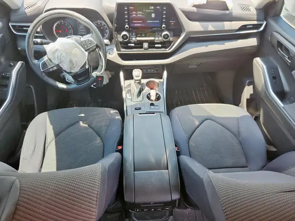 5TDZZRAH1MS527537 2021 TOYOTA HIGHLANDER - Image 8